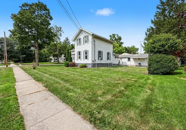 Photo 2 of Multi family home for sale at 972 Michigan Ave, Adrian, MI 49221 | MLS# 81026047210 | Listing updated on 2026-09-04