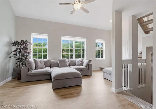 Photo 2 of Condo for sale at 1522 Maryland Clb Dr, Royal Oak, MI 48067 | MLS# 20261071491 | Listing updated on 2026-09-13