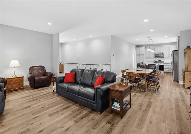 Photo 4 of Single family home for sale at 556 N Shore Dr #14, South Haven, MI 49090 | MLS# 69026047213 | Listing updated on 2026-09-17