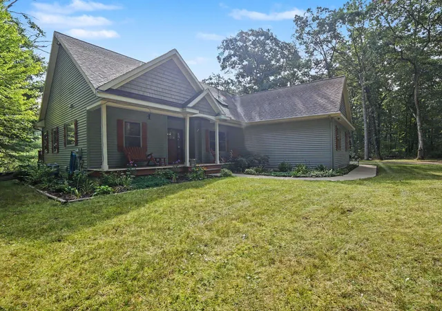 Photo 3 of Single family home for sale at 11404 Lorenson Rd #+ 10 acres, Montague, MI 49437 | MLS# 71026047215 | Listing updated on 2026-09-09