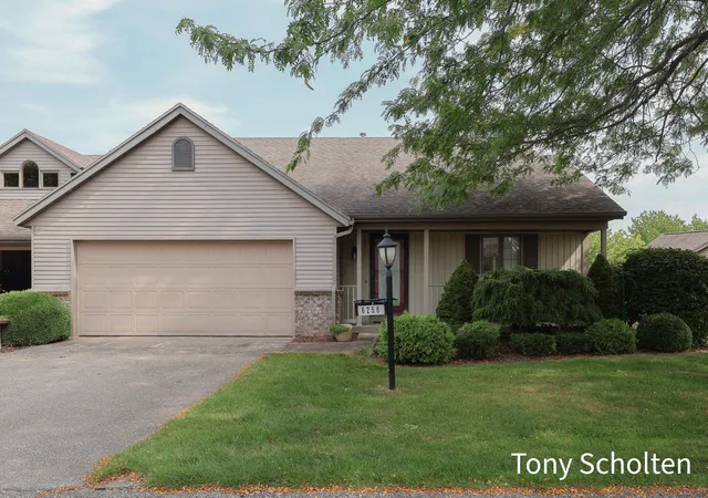 Photo 1 of Sale Pending at 6256 Springmont Dr #39, Hudsonville, MI 49426 | MLS# 65026047212 | Listing updated on 2026-09-17