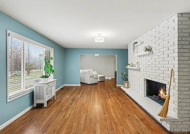 Photo 3 of Single family home for sale at 1575 Kellogg Rd, Brighton, MI 48114 | MLS# 20261071508 | Listing updated on 2026-09-21