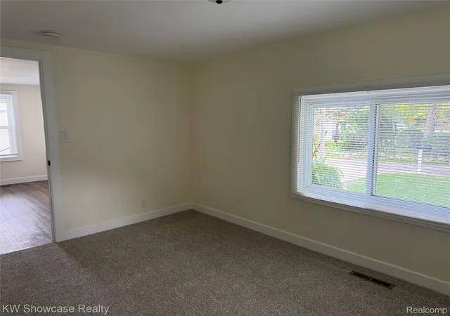 Photo 4 of Single family home for sale at 3312 Mandrake St, Commerce Township, MI 48382 | MLS# 20261071512 | Listing updated on 2026-09-09