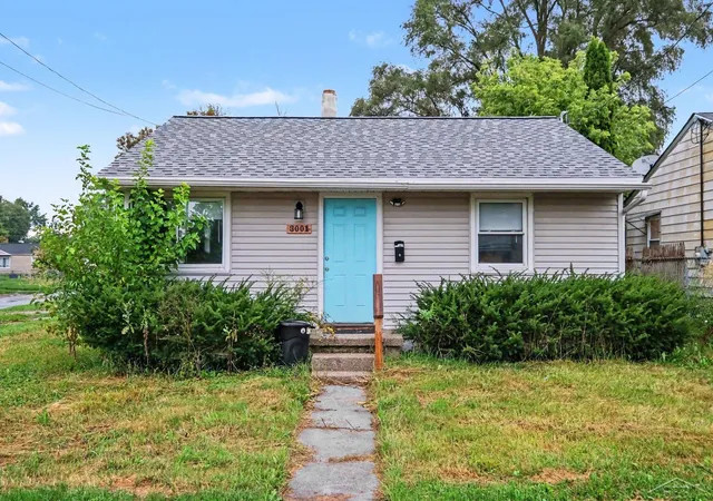 Photo 2 of Single family home for sale at 3001 Montana Ave, Flint, MI 48506 | MLS# 61050220888 | Listing updated on 2026-09-15