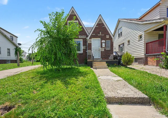 Photo 1 of Single family home for sale at 5045 Wayburn St, Detroit, MI 48224 | MLS# 20261071518 | Listing updated on 2026-09-10