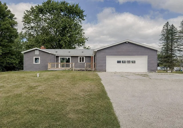 Photo 4 of Single family home for sale at 12248 E Atherton Rd, Davison, MI 48423 | MLS# 20261071522 | Listing updated on 2026-09-05