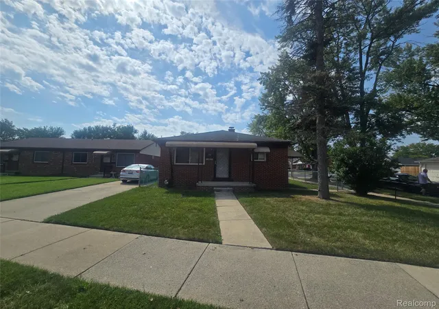 Photo 1 of Single family home for sale at 1947 Goddard St, Wyandotte, MI 48192 | MLS# 20261071531 | Listing updated on 2026-09-05
