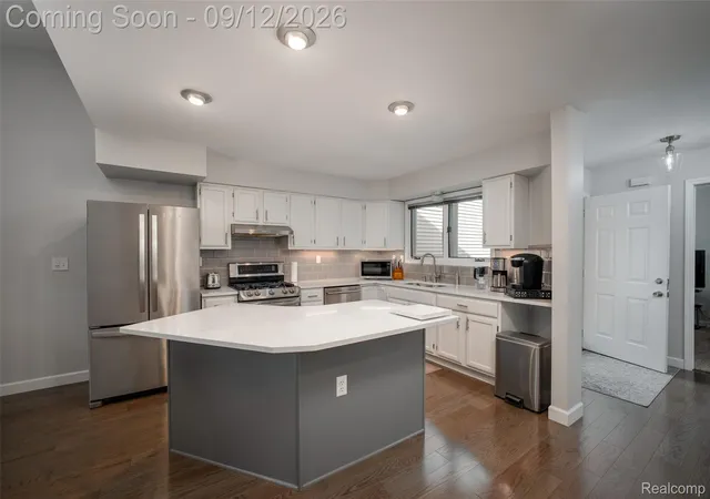 Photo 2 of Condo for sale at 1034 Toni Dr, Davison, MI 48423 | MLS# 20261071537 | Listing updated on 2026-09-12