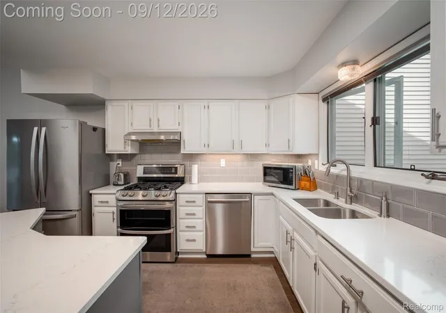 Photo 3 of Condo for sale at 1034 Toni Dr, Davison, MI 48423 | MLS# 20261071537 | Listing updated on 2026-09-12