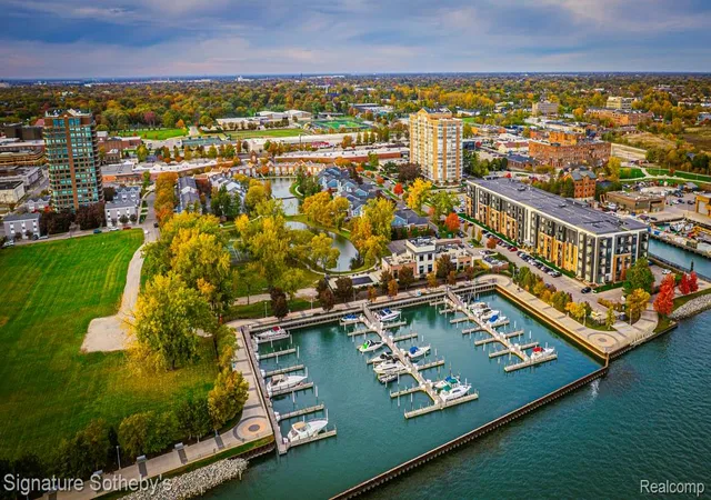 Photo 3 of Condo for sale at 250 E Harbortown Dr #1310, Detroit, MI 48207 | MLS# 20261071538 | Listing updated on 2026-10-06