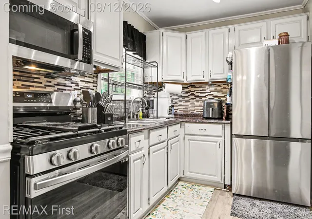 Photo 3 of Single family home for sale at 4160 Carnegie St, Wayne, MI 48184 | MLS# 20261071547 | Listing updated on 2026-09-12