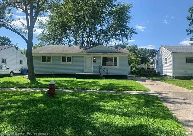 Photo 2 of Single family home for sale at 21817 Weller Ave, Warren, MI 48089 | MLS# 20261071552 | Listing updated on 2026-09-07