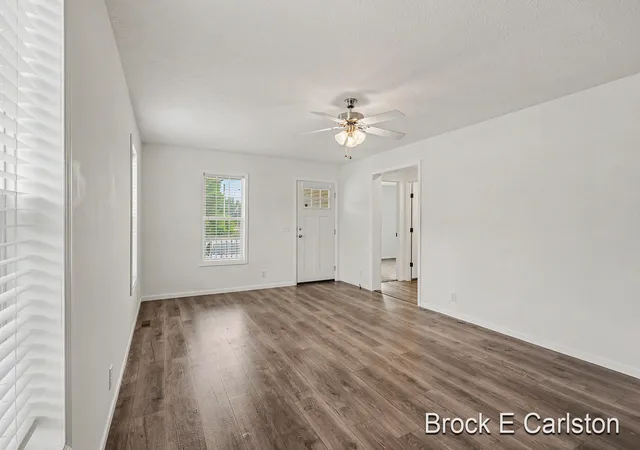 Photo 3 of Single family home for sale at 1283 E Ellis Rd #10, Norton Shores, MI 49441 | MLS# 71026047243 | Listing updated on 2026-09-04