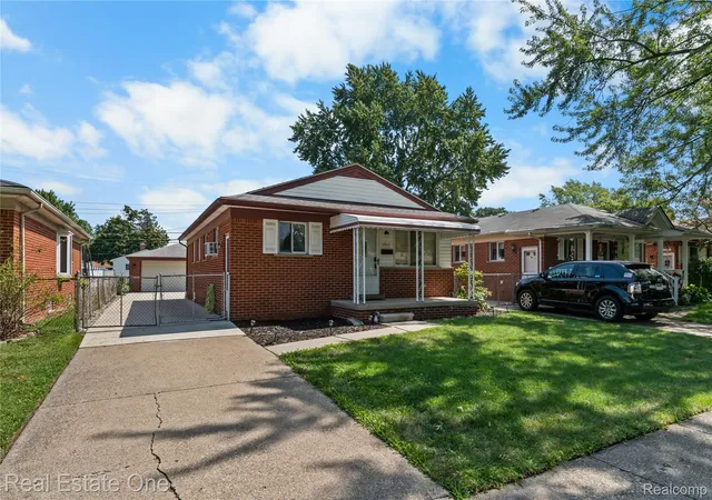 Photo 3 of Single family home for sale at 7917 Campbell St, Taylor, MI 48180 | MLS# 20261071558 | Listing updated on 2026-10-17