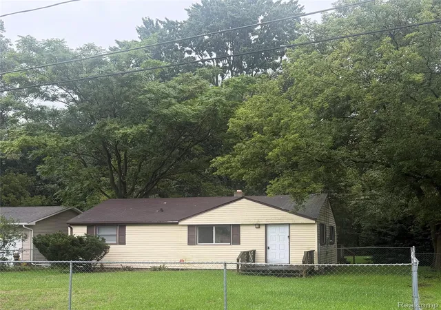 Single family home for sale at 2069 Woodland Pass, Burton, MI 48519 | MLS# 20261071556