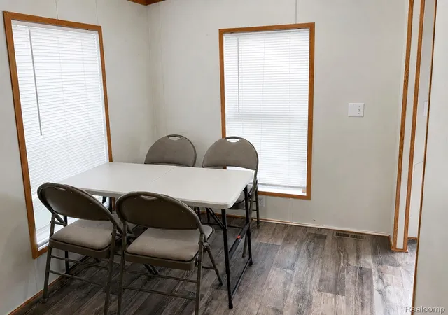 Photo 4 of Single family home for sale at 18 Brookfield, Swartz Creek, MI 48473 | MLS# 20261071561 | Listing updated on 2026-09-06