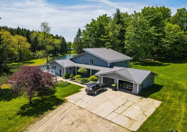 Single family home for sale at 5260 N Hockaday Rd, Gladwin, MI 48624 | MLS# 71026047245 | Listing updated on 2026-09-17