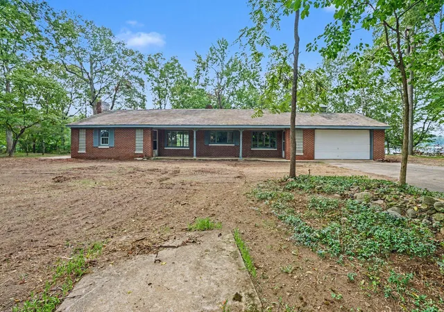 Single family home for sale at 10403 S Chapin Ln, Berrien Springs, MI 49103 | MLS# 69026047248