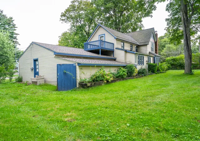 Photo 34 of Single family home for sale at 4960 Paw Lake Rd, ColomaCharterTownship_Berrien, MI 49038 | MLS# 69026047246 | Listing updated on 2026-09-21