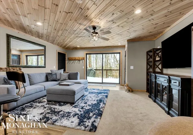 Photo 4 of Single family home for sale at 14795 13th Street, Johannesburg, MI 49751 | MLS# 58050220904 | Listing updated on 2026-09-11