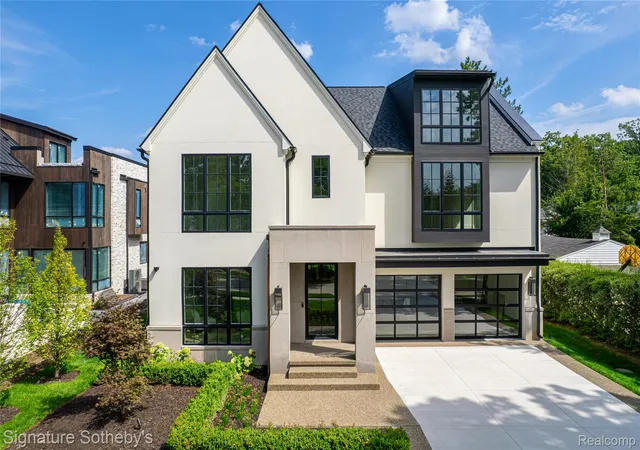 Photo 1 of Mansion for sale at 1042 Brookwood St, Birmingham, MI 48009 | MLS# 20261071563 | Listing updated on 2026-10-17