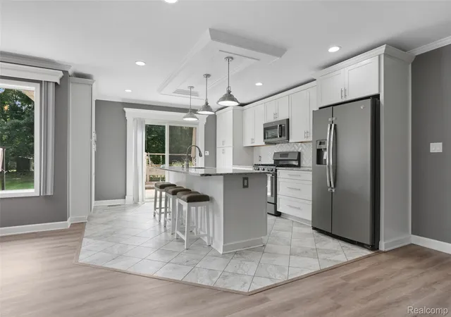 Photo 3 of Single family home for sale at 6970 Biscayne Ave, White Lake, MI 48383 | MLS# 20261071572 | Listing updated on 2026-09-30