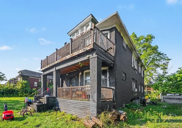 Multi family home for sale at 5023 Iroquois St, Detroit, MI 48213 | MLS# 61050220913