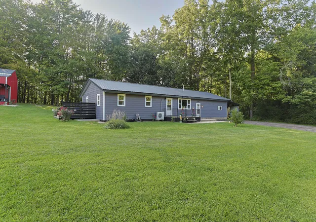 Single family home for sale at 14910 Boyle Lake Rd, Buchanan, MI 49107 | MLS# 69026047264