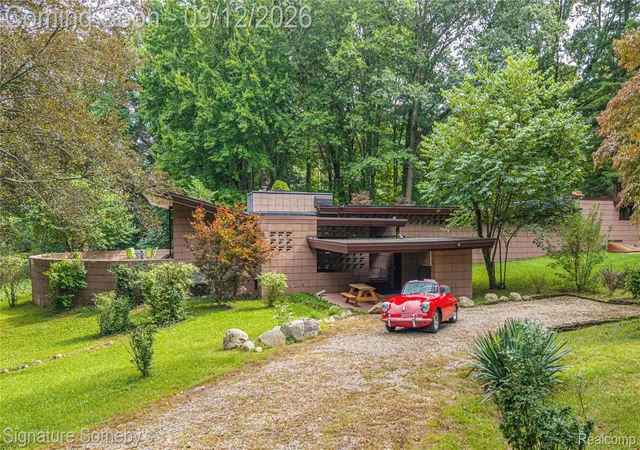 Photo 2 of Single family home for sale at 11090 Hawthorne Dr, Galesburg, MI 49053 | MLS# 20261071574 | Listing updated on 2026-09-12