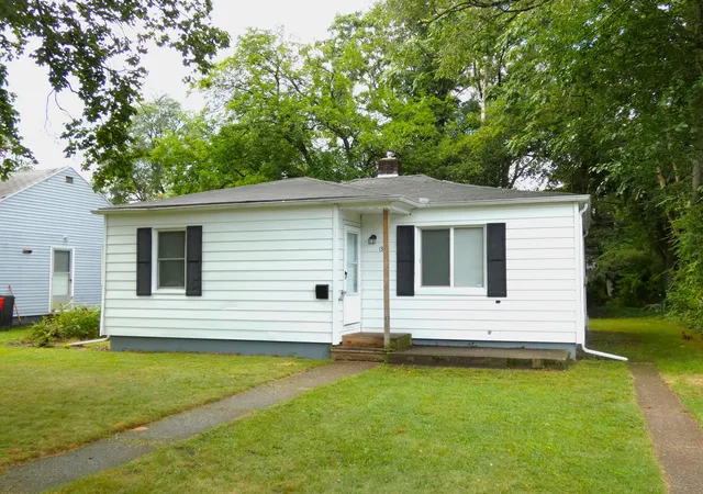 Photo 1 of Single family home for sale at 1330 Bishop Ave, Benton Harbor, MI 49022 | MLS# 69026047268 | Listing updated on 2026-09-04