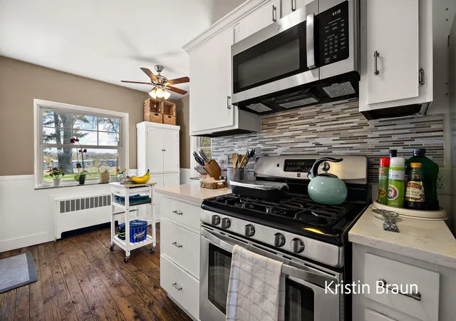Photo 3 of Single family home for sale at 4078 Highgate Rd, Norton Shores, MI 49441 | MLS# 71026047267 | Listing updated on 2026-09-18