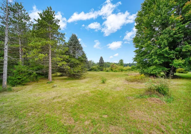 Photo 1 of Single family home for sale at 5096 Page Ave, Jackson, MI 49201 | MLS# 55026047277 | Listing updated on 2026-09-04