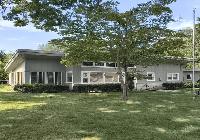 Photo 3 of Single family home for sale at 1146 Shady Shrs Dr, Niles, MI 49120 | MLS# 69026047284 | Listing updated on 2026-09-14