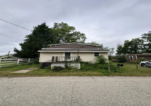 Photo 1 of Single family home for sale at 3691 Willow Dr Ne #3696, Grand Rapids, MI 49525 | MLS# 71026047294 | Listing updated on 2026-09-09