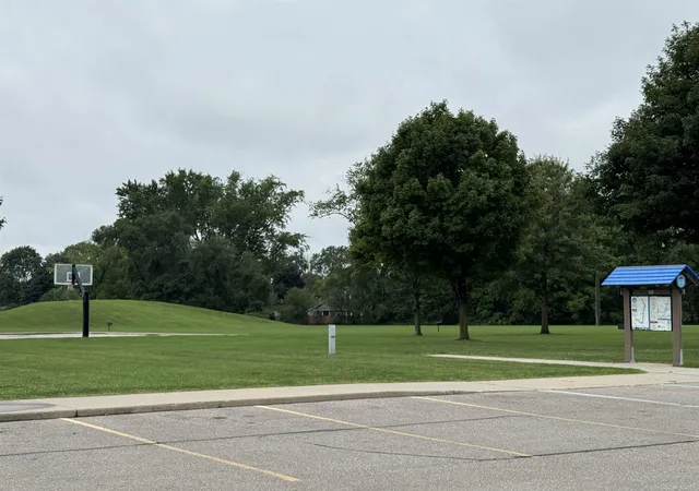 Photo 47 of Single family home for sale at 351 Center St, Algonac, MI 48001 | MLS# 58050220936 | Listing updated on 2026-09-04