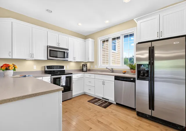 Photo 2 of Condo for sale at 15 Diamond Point Ln, New Buffalo, MI 49117 | MLS# 69026047298 | Listing updated on 2026-09-10