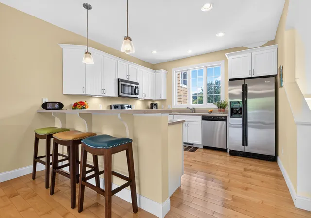 Photo 3 of Condo for sale at 15 Diamond Point Ln, New Buffalo, MI 49117 | MLS# 69026047298 | Listing updated on 2026-09-10