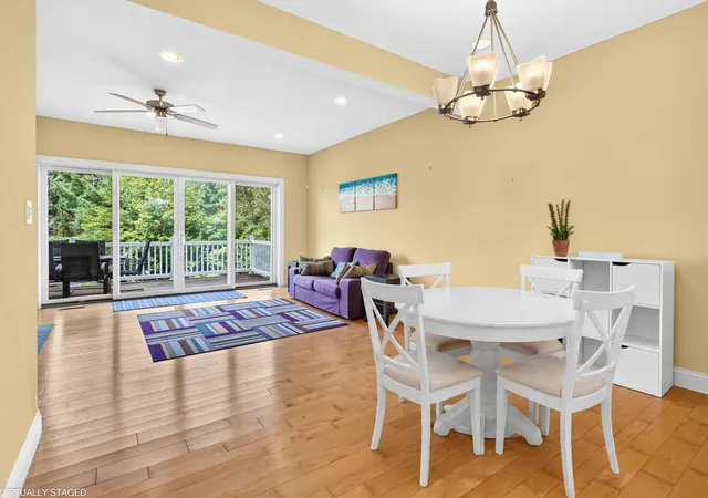 Listing Photo 4 - Condo for sale in building located at 15 Diamond Pt Ln, New Buffalo, MI 49117