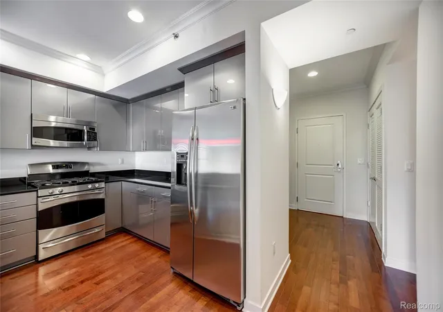 Photo 4 of Condo for sale at 1135 Shelby St #2504, Detroit, MI 48226 | MLS# 20261071600 | Listing updated on 2026-09-07