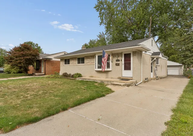 Photo 3 of Single family home for sale at 8234 Holly Dr, Canton, MI 48187 | MLS# 81026047304 | Listing updated on 2026-09-10