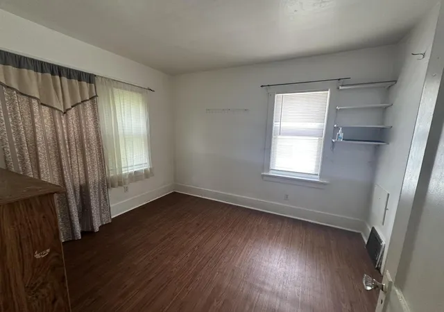 Photo 4 of Single family home for sale at 450 24th Street N, Springfield, MI 49037 | MLS# 64026047303 | Listing updated on 2026-09-04