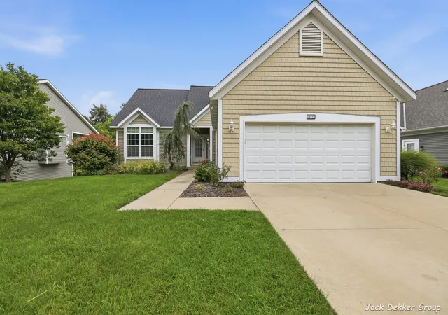 Photo 1 of Condo for sale at 509 Hunters Run Cir, Holland, MI 49423 | MLS# 71026047305 | Listing updated on 2026-09-17