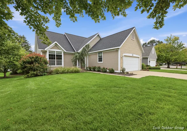 Photo 3 of Condo for sale at 509 Hunters Run Cir, Holland, MI 49423 | MLS# 71026047305 | Listing updated on 2026-09-17