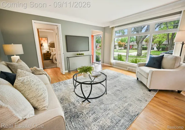 Photo 3 of Single family home for sale at 16996 Elizabeth St, Beverly Hills, MI 48025 | MLS# 20261071605 | Listing updated on 2026-09-16