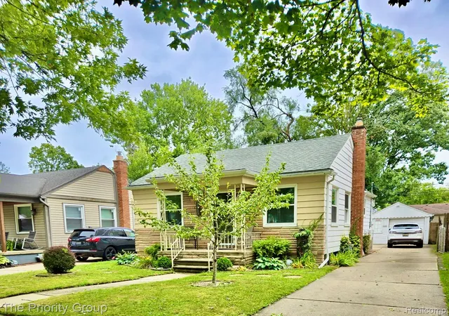 Photo 3 of Single family home for sale at 3415 Williams St, Dearborn, MI 48124 | MLS# 20261071609 | Listing updated on 2026-09-06