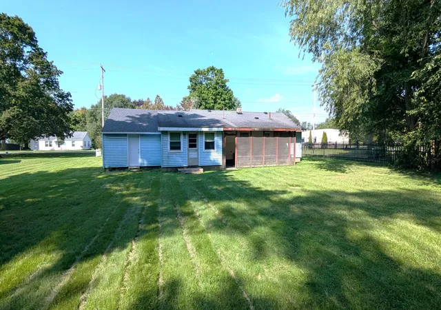 Photo 3 of Single family home for sale at 69845 S Nottawa Rd, Sturgis, MI 49091 | MLS# 68026047317 | Listing updated on 2026-09-05