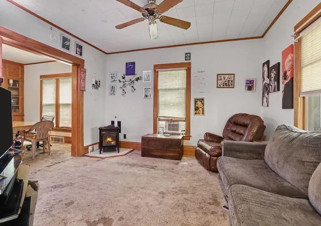 Photo 3 of Single family home for sale at 909 Clinton Ave, Kalamazoo, MI 49001 | MLS# 66026047318 | Listing updated on 2026-09-05