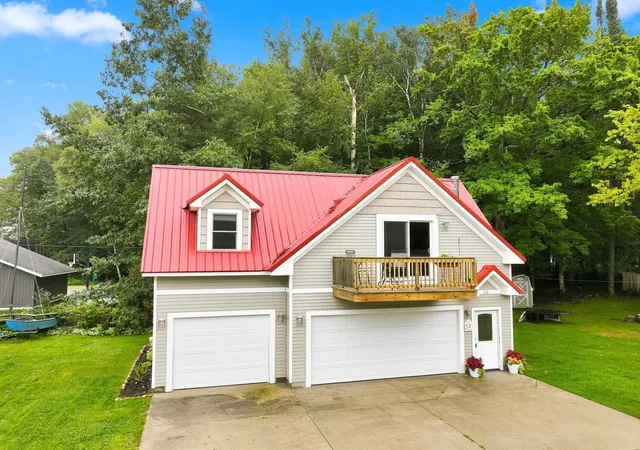 Photo 1 of Single family home for sale at 110 Bass Ct, Cadillac, MI 49601 | MLS# 78080073275 | Listing updated on 2026-09-07