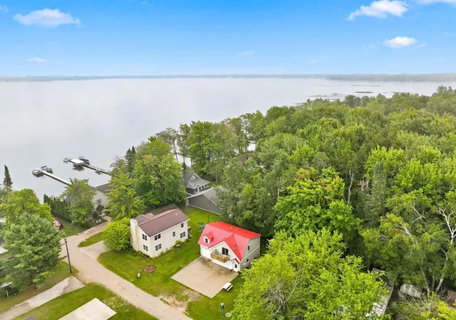 Photo 2 of Single family home for sale at 110 Bass Ct, Cadillac, MI 49601 | MLS# 78080073275 | Listing updated on 2026-09-07