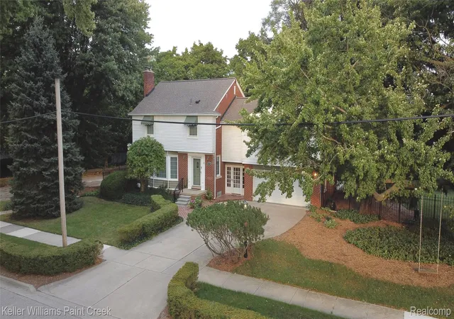 Single family home for sale at 1405 Wellesley Dr, Mount Clemens, MI 48043 | MLS# 20261071630
